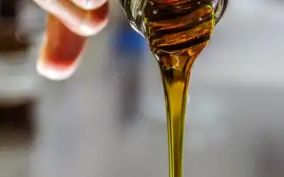 Домашние маски для лица с касторовым маслом от морщин для сияющей кожи