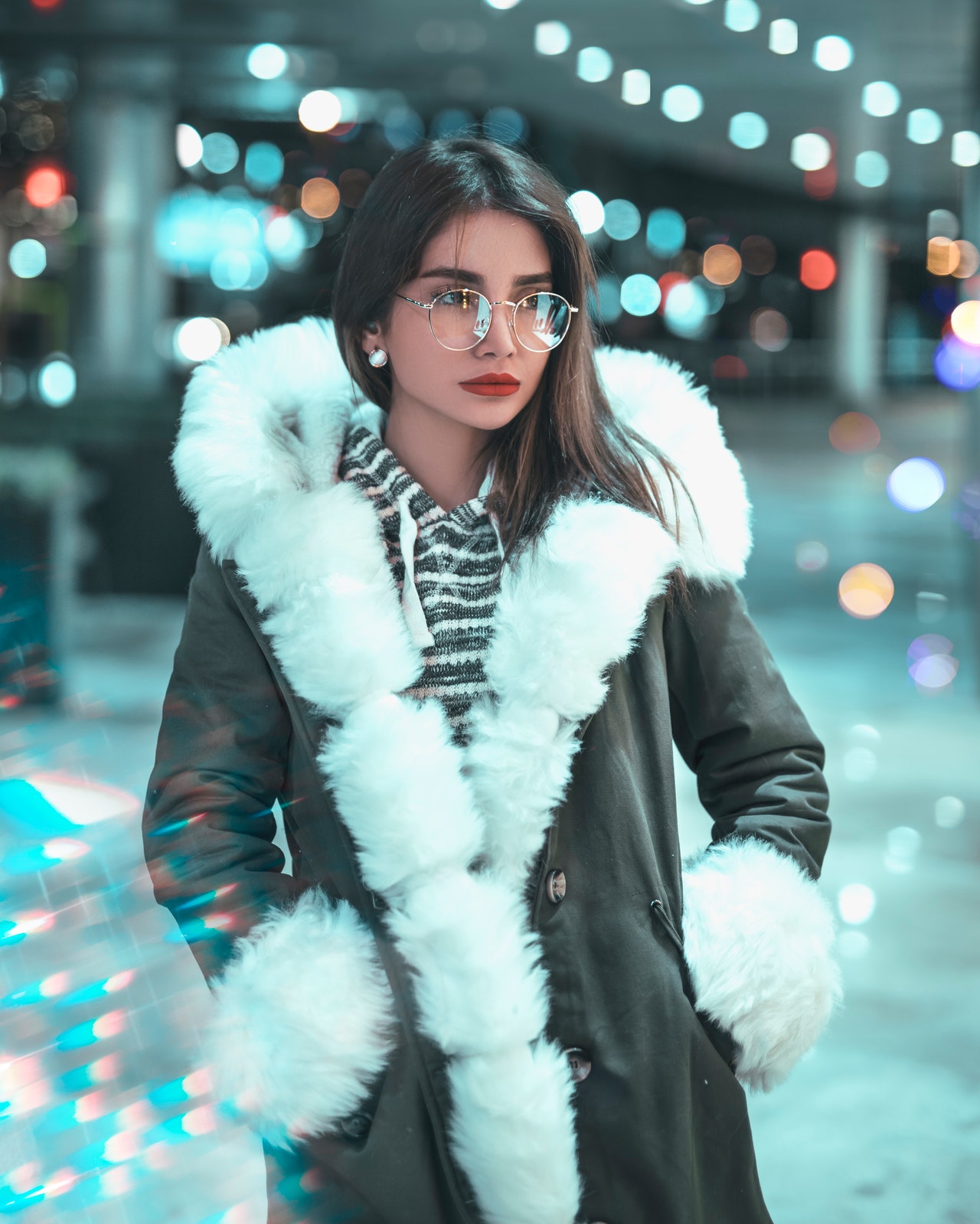 стильная девушка