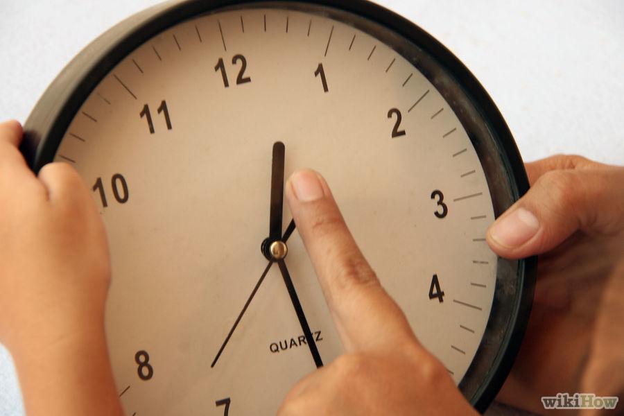 Нужны крупные часы, у которых крупные стрелки Нужны крупные часы, у которых крупные стрелки