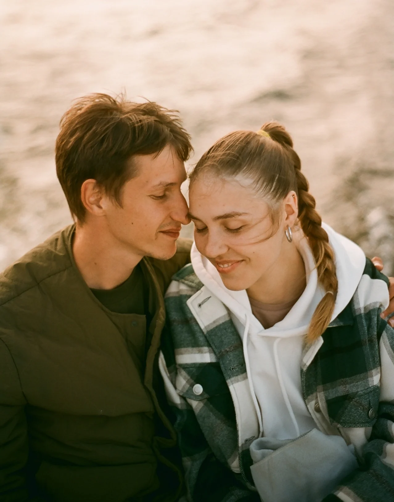 пара на свидании