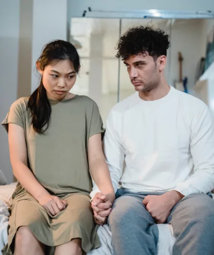 грустная пара